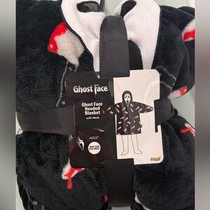 Spirit Ghost Face Black and Red Hooded Blanket